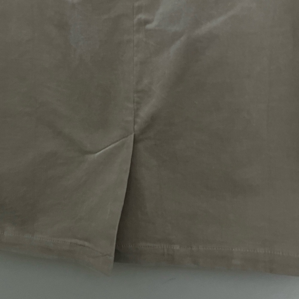 Orvis Women’s Brown Corduroy-Style Skirt, Soft 97% Cotton 3% Spandex; Size 6 - Picture 4 of 8